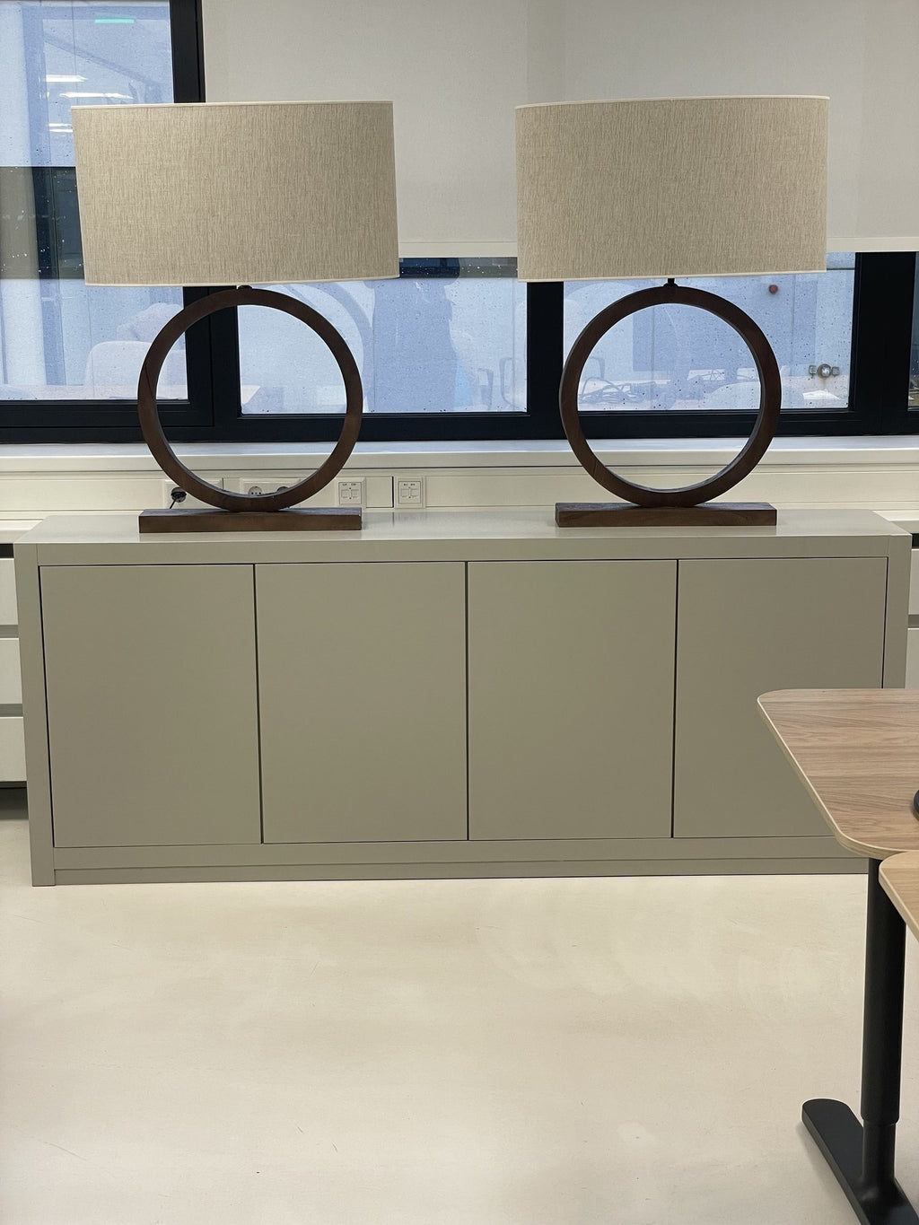 Sideboard Manhattan 06 - 200x40x80H cm - schlankes Design - 4 push-to-open Türen - grifflose Türen