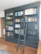 Brighton Bibliothek - Bücherregal - 250x40x240H cm - zerlegbar - mit Stange und Leiter - 12 verstellbare Einlegeböden - 3 Soft-Close-Schubladen