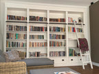 Brighton Bibliothek - Bücherregal - 330x40x240H cm - zerlegbar - mit Stange und Leiter - 330x40x240H cm - 16 verstellbare Einlegeböden - 4 Schubladen mit Soft Close