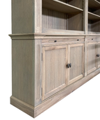 Bücherregal Melena del Sur - 200x43x240H cm - Eiche - mit Stange und Leiter - 10 Fachböden - 2 ausziehbare Fachböden - 4 geschlossene Flügeltüren - verstellbare Fachböden