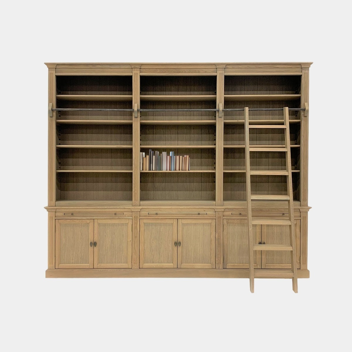 Bücherregal Melena del Sur - 300x43x240H cm - Eiche - mit Stange und Leiter - 15 Fachböden - 3 ausziehbare Fachböden - 6 geschlossene Flügeltüren - verstellbare Fachböden