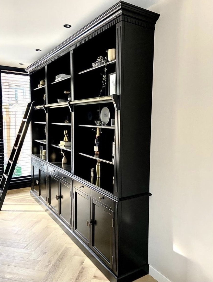 Privatbibliothek - Bücherregal - 300x43x240H cm - mit Stange und Leiter - verstellbare Einlegeböden - 15 Einlegeböden - 6 Schubladen - 6 geschlossene Flügeltüren