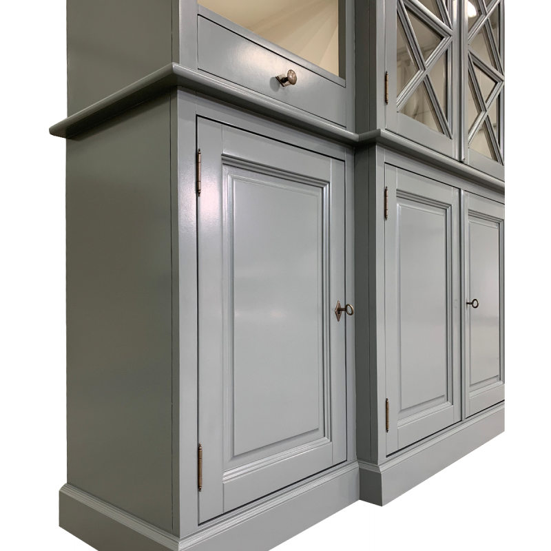 Buffetschrank San Marino - 220x50x215H cm - offene Fächer - 2 Vitrinentüren mit Kreuzen - 2 Soft-Close-Schubladen - 4 geschlossene Flügeltüren