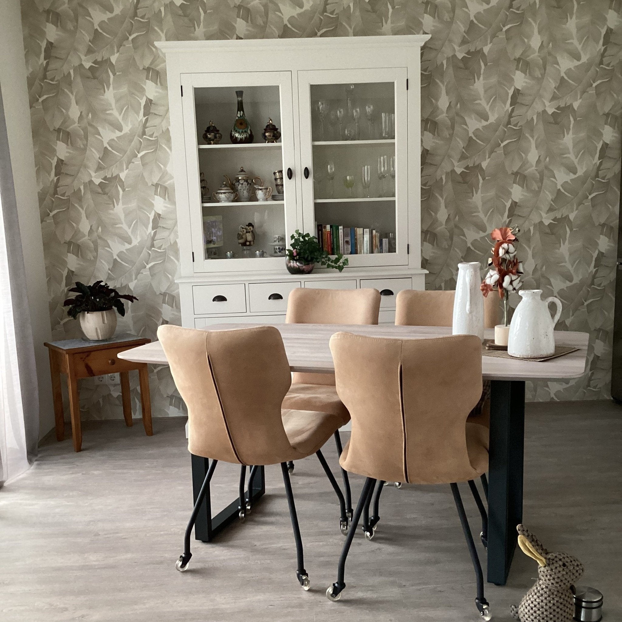 Buffetschrank Santa Monica - 145x45x215H cm - 2 Vitrinentüren mit Scharnieren - 9 Schubladen - 2 geschlossene Türen mit Scharnieren