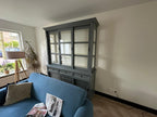 Buffetschrank South Hampton - 180x51x220H cm - 3 Schiebetüren - 3 Soft-Close-Schubladen - 3 geschlossene Schiebetüren - Glasseiten