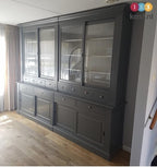 Buffetschrank Le grand st Tropez - 300x50x240H cm - Zerlegbar - 4 Schiebetüren in der Vitrine - 8 kleine Schubladen - 4 große Schubladen mit Soft Close - 4 geschlossene Schiebetüren
