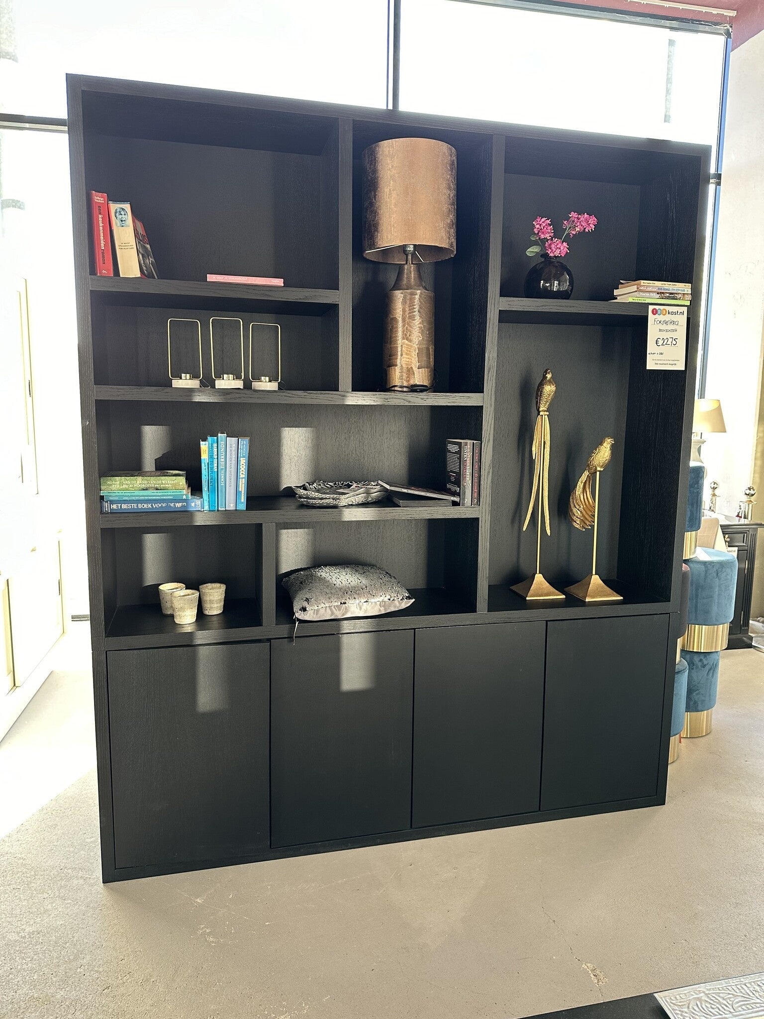 Kleiderschrank Formentera - 200x35x235H cm - Fachbodenstärke 4cm - 4 grifflose Push-to-open-Türen - schlichtes Design