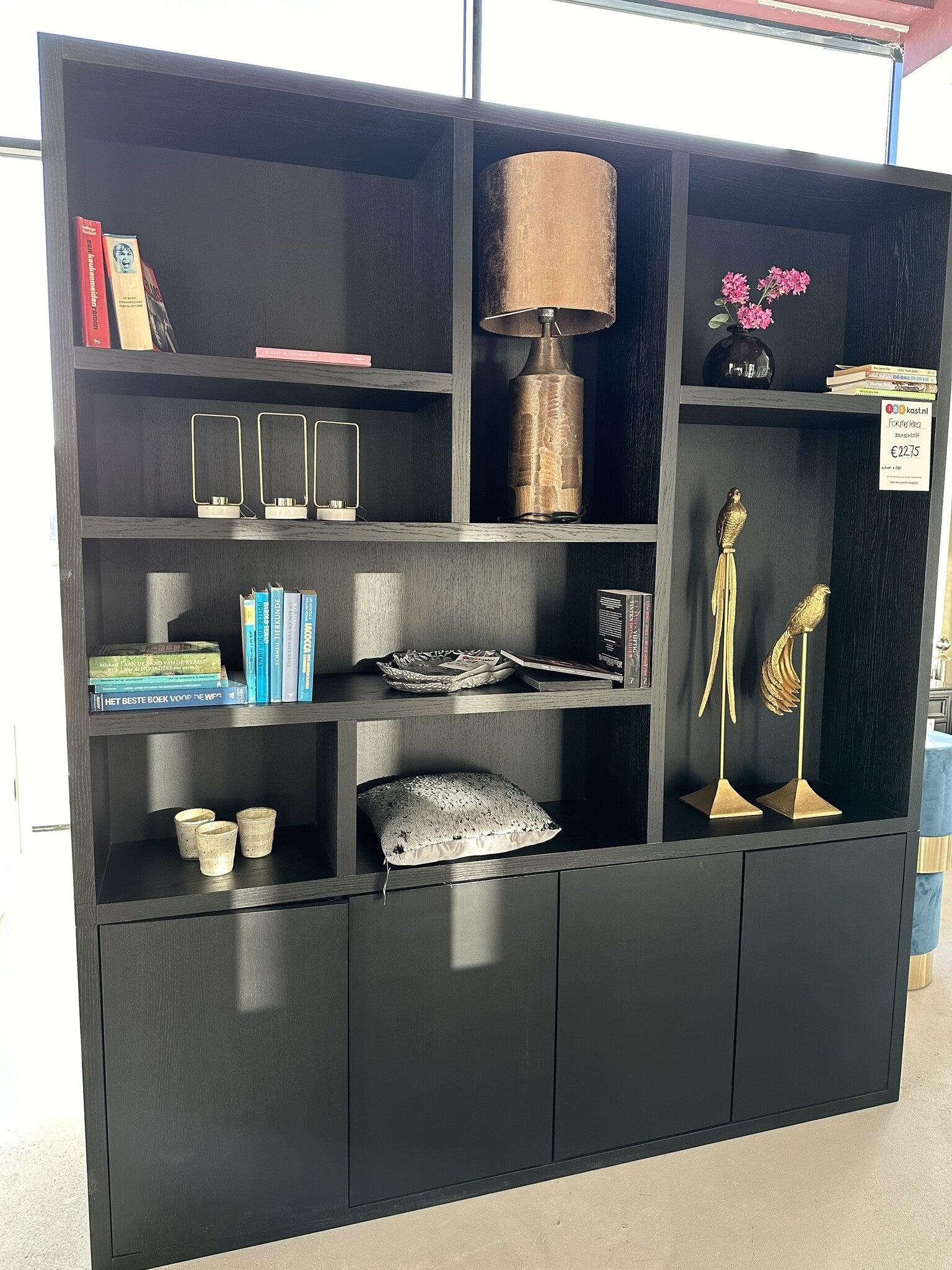 Kleiderschrank Formentera - 200x35x235H cm - Fachbodenstärke 4cm - 4 grifflose Push-to-open-Türen - schlichtes Design