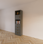 Kommode Graz - 58x34x207H cm - Soft-Close-Schubladen - offene Fächer - Tür