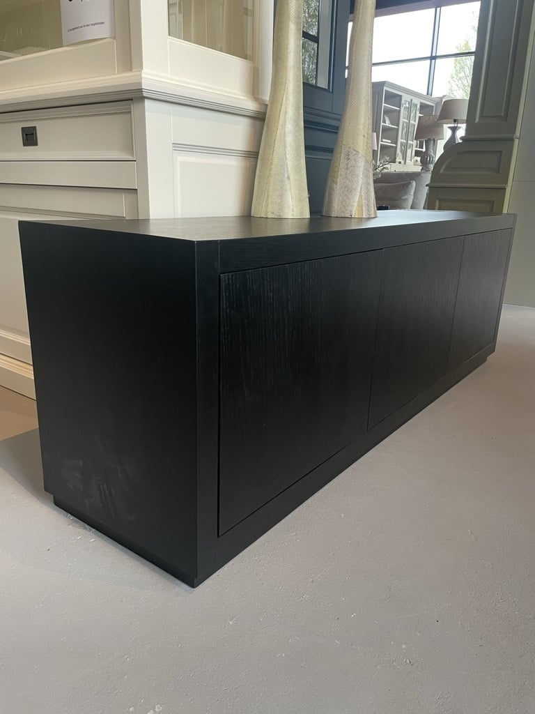 TV-Sideboard Ibiza 07 - 180x45x60H cm - 3 push-to-open Türen - schlankes Design - grifflose Türen