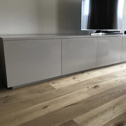 Ibiza 08 TV-Sideboard - 220x45x60H cm - 4 push-to-open Türen - schlankes Design - grifflose Türen
