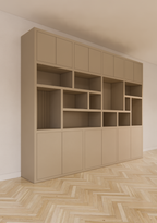 Kleiderschrank Karumba - 340x50x263H cm - geschlossene Türen - offene Fächer - Eichenpaneele - schlichte Ausführung
