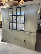 Buffetschrank Montana 05 - 220x46x220H cm - geschlossene Türen - 2 Stahltüren - schlichtes Design - schwarze Griffe - 4 Soft-Close-Schubladen