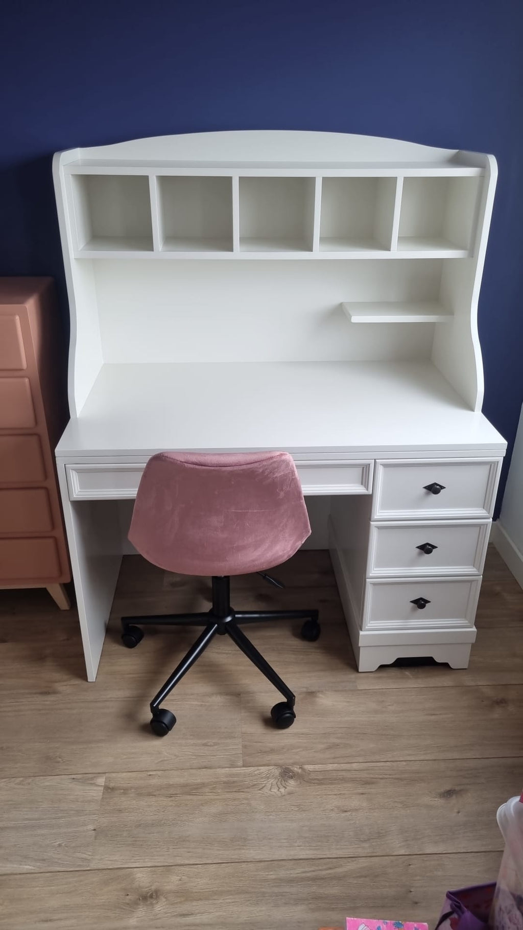 Montpellier Kinderschreibtisch - 110x65x140H cm - offene Regale - 3 Schubladen - ausziehbare Schublade - rustikale Ausführung