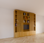 TV-Schrank Pinoso - 260x40x255H cm - Eiche - Paneeltüren - offene Einlegeböden - schlichte Ausführung