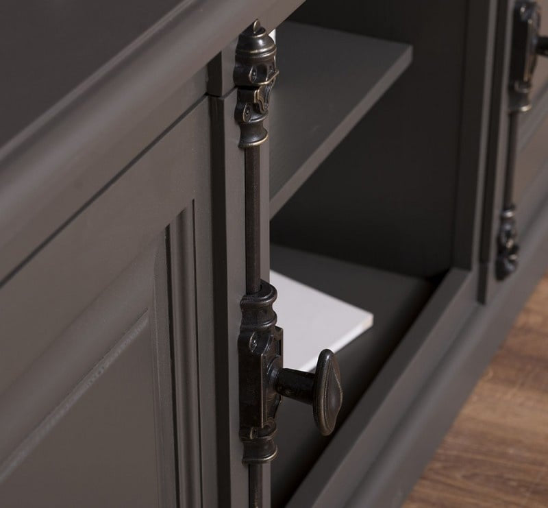 Puglia TV Sideboard - 160x46x60H cm - mit Spanjolette Verschluss - 2 geschlossene Türen - offenes Fach in der Mitte - mit Loch für Kabel
