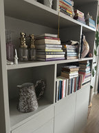 Sideboard San Remo - 150x40x230H cm - offene Einlegeböden - 2 grifflose Schubladen mit Soft-Close - 2 grifflose Push-to-Open-Türen - schlichtes Design