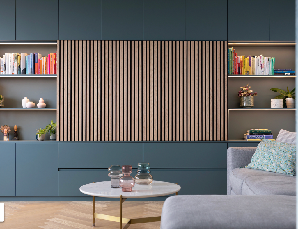TV-Fachschrank/TV-Schrank Winterberg - 400x40x240H cm - Cinewall - TV-Fach - mit Schiebetüren - 12 Push-to-open-Türen - 4 grifflose Soft-Close-Schubladen - schlankes Design - zerlegbar - 5cm Fachbodenstärke