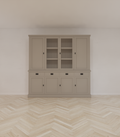 Buffetschrank Vancouver - 220x45x220H cm - 2 geschlossene Türen im Oberschrank - 2 Vitrinentüren - 4 Soft-Close-Schubladen - 4 geschlossene Türen im Unterschrank