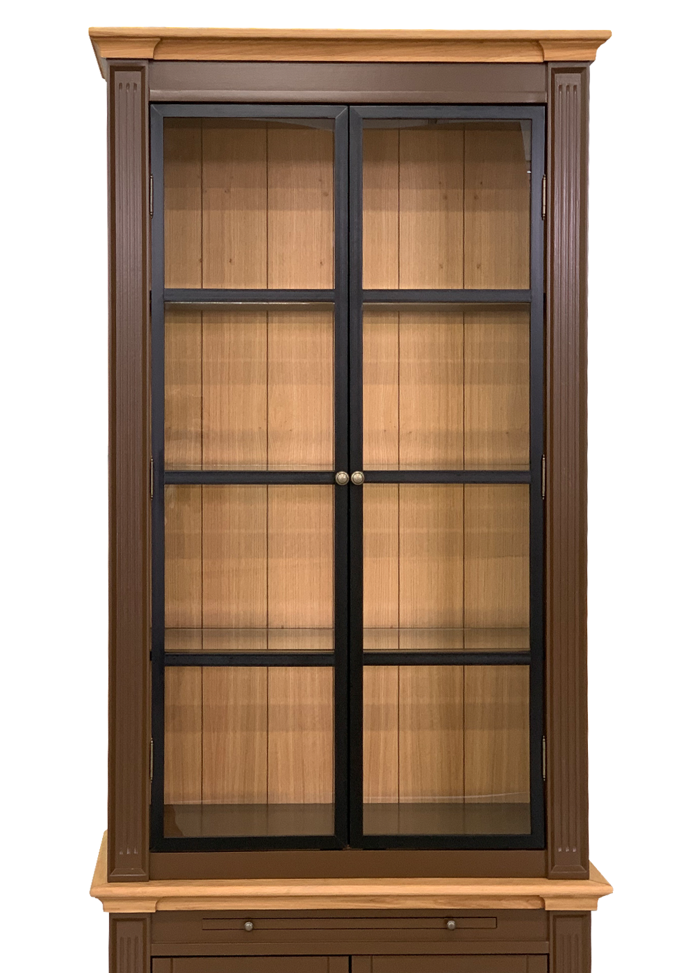 Montblanc Vitrine - 100x43x240H cm - 2 Flügeltüren aus schwarzem Stahl - Rückwand aus Eichenholz - Deck- und Bodenleisten aus Eichenholz - Spotbeleuchtung - Glasböden - 1 ausziehbarer Einlegeboden - 2 geschlossene Flügeltüren