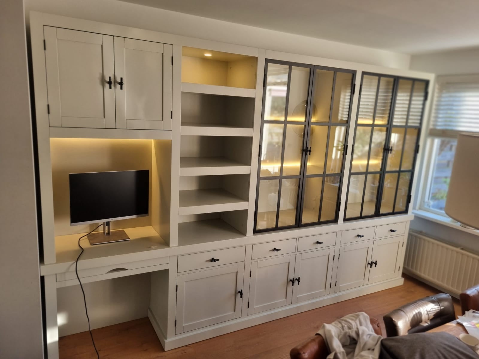 Schreibtisch-Sideboard Kansas - 340x50x220H cm - mit Stahltüren - Schreibtischfach mit ausziehbarem Fachboden - offenes Bücherregal